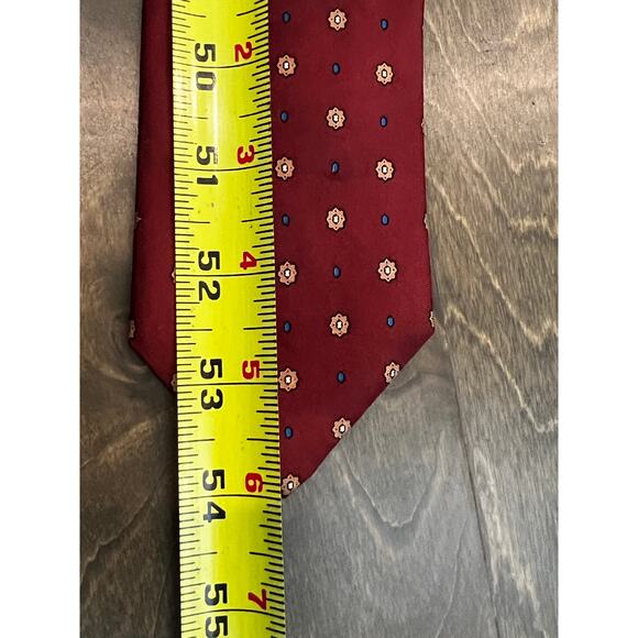 Vintage Pierre Cardin Tie Red Medallion Pattern Silk Blend – Paris New York - Picture 5 of 5